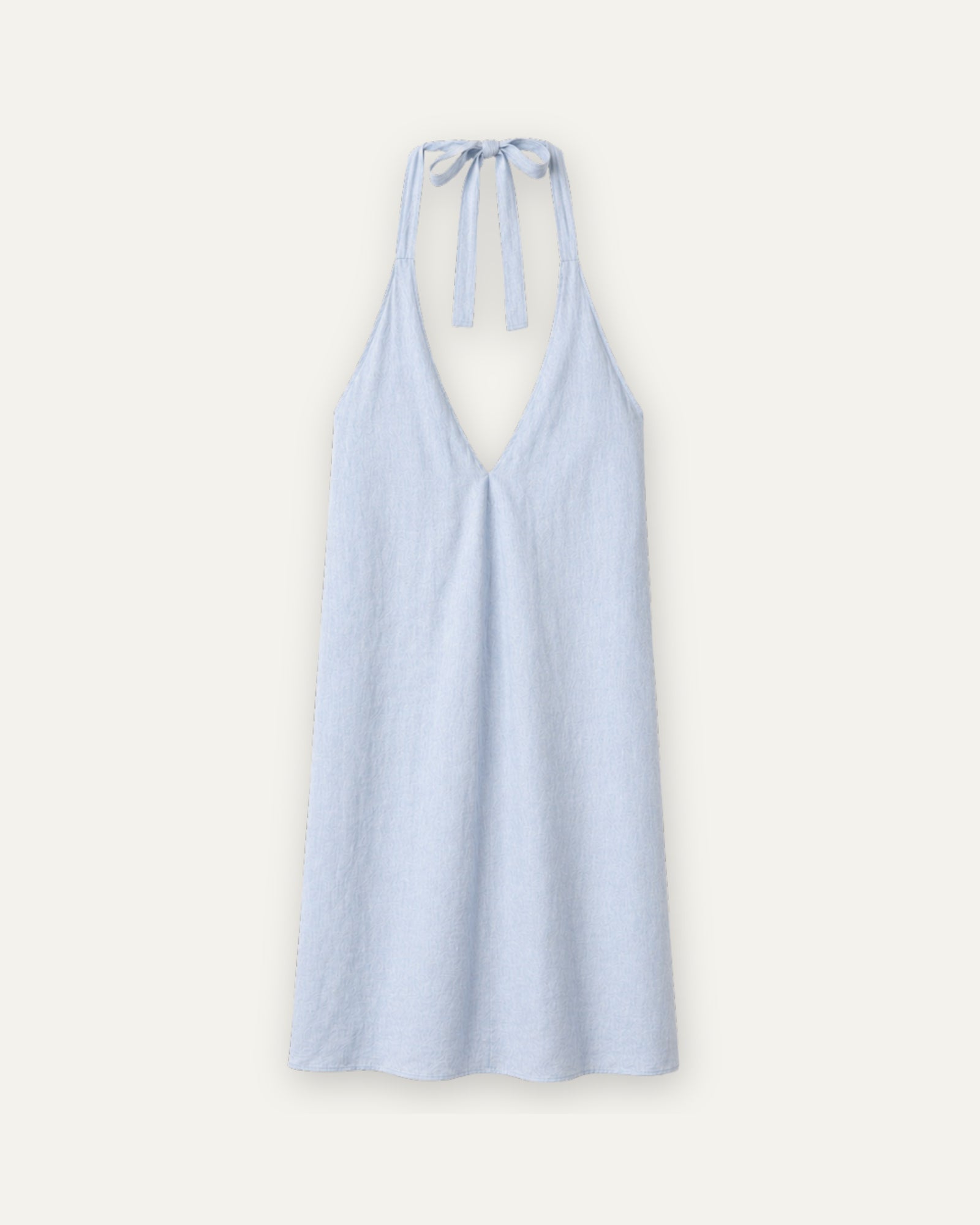 Robe halter en lin bleu clair, vue de face, montrant l’encolure et la silhouette de la robe
